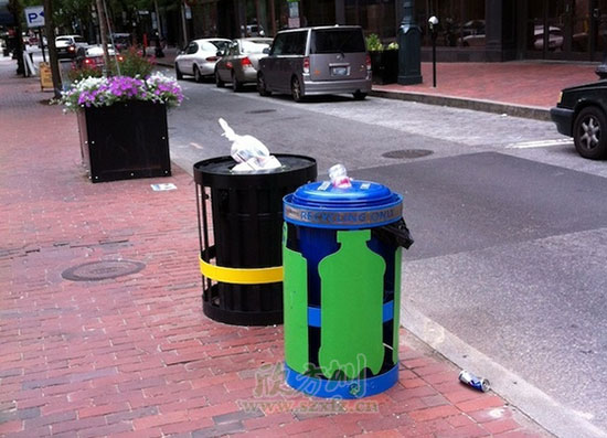 拾金不昧好品德，垃圾桶旁撿萬(wàn)元巨款如數(shù)歸還