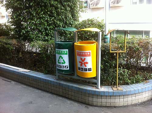 靠譜的玻璃鋼垃圾桶廠家，看韶關(guān)小區(qū)如何挑選