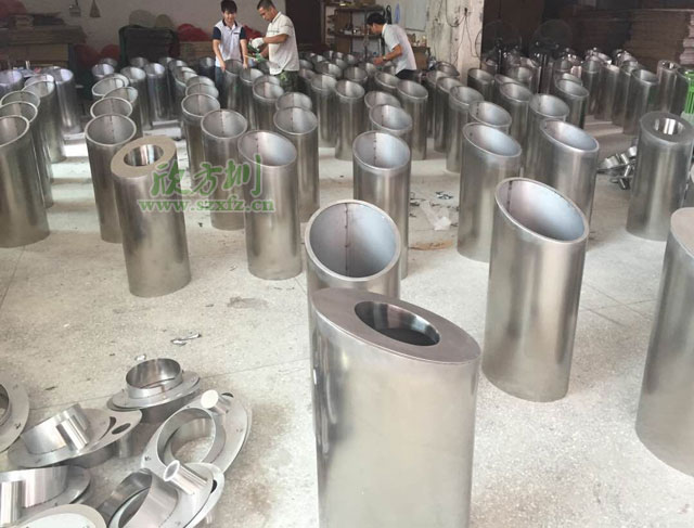 C304室內(nèi)不銹鋼垃圾桶欣方圳工廠(chǎng)生產(chǎn)圖