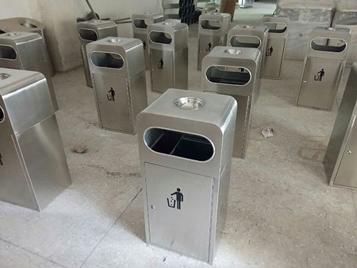 欣方圳不銹鋼垃圾桶廠家 為黃岡客戶精心打造。