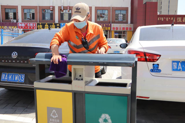 內(nèi)蒙呼市古城戶(hù)外果皮箱翻新購(gòu)置提升垃圾分類(lèi)