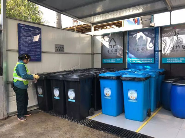 分類垃圾桶廠家?guī)懔私馍虾T圏c城市現(xiàn)狀